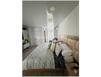 Casa de 5 alcobas en venta en El Ingenio, Cali, 240 m² · foto 13 de 20