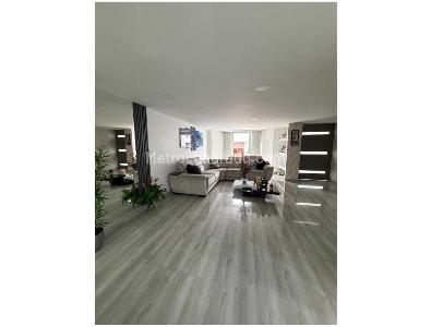 Casa de 5 alcobas en venta en El Ingenio, Cali, 240 m² · foto 7 de 20