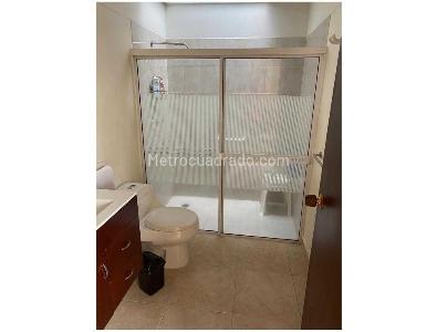 Casa de 4 alcobas en venta en La Flora, Cali, 317 m² · foto 18 de 19