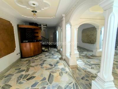 Casa de 4 alcobas en venta en La Base, Cali, 180 m² · foto 4 de 20