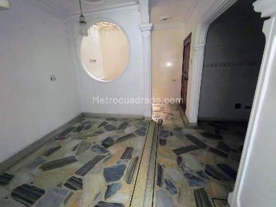 Casa de 4 alcobas en venta en La Base, Cali, 180 m² · foto 8 de 20