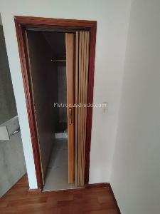 Apartaestudio en arriendo en Los Andes, Bogotá, 32 m² · foto 3 de 6