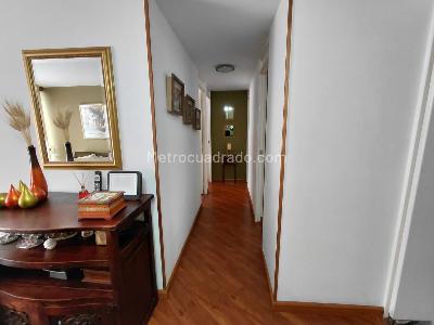 Apartamento de 3 alcobas en venta en Santa Teresa Usaquen, Bogotá, 53 m² · foto 3 de 16