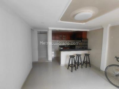 Casa de 3 alcobas en venta en Tierra Grata, Bogotá, 68 m² · foto 3 de 19