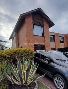 House for rent in HACIENDA FONTANAR, Chía