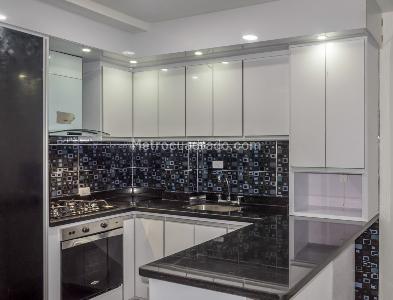 Casa de 5 alcobas en venta en Siete Trojes, Funza, 325 m² · foto 10 de 20