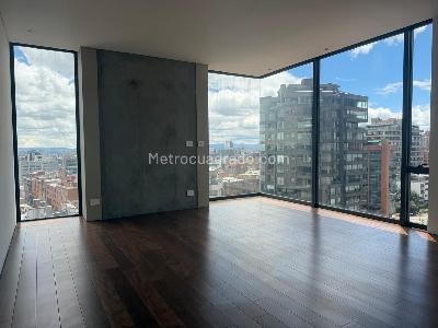 Apartamento de 3 alcobas en venta en El Retiro El Nogal, Bogotá, 210 m² · foto 12 de 12