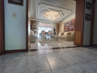 Casa de 5 alcobas en venta en Lagos Del Cacique, Bucaramanga, 350 m² · foto 2 de 20