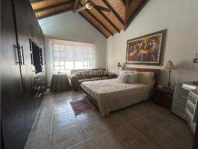 Casa de 5 alcobas en venta en Lagos Del Cacique, Bucaramanga, 350 m² · foto 13 de 20