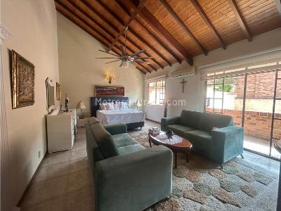 Casa de 5 alcobas en venta en Lagos Del Cacique, Bucaramanga, 350 m² · foto 16 de 20