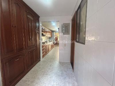 Casa de 5 alcobas en venta en Lagos Del Cacique, Bucaramanga, 350 m² · foto 20 de 20