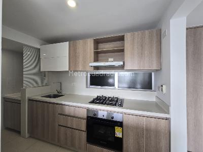 Apartamento de 3 alcobas en venta en Anillo Vial, Floridablanca, 86 m² · foto 4 de 20