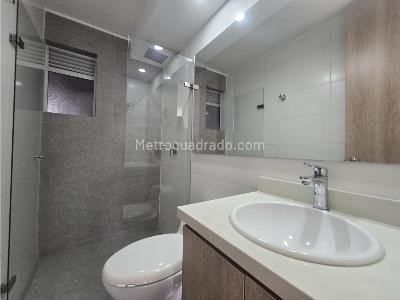 Apartamento de 3 alcobas en venta en Anillo Vial, Floridablanca, 86 m² · foto 8 de 20