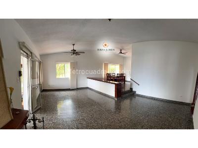 Casa de 4 alcobas en venta en Lagos Del Cacique, Bucaramanga, 1500 m² · foto 3 de 16