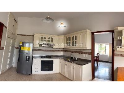 Casa de 4 alcobas en venta en Lagos Del Cacique, Bucaramanga, 1500 m² · foto 4 de 16