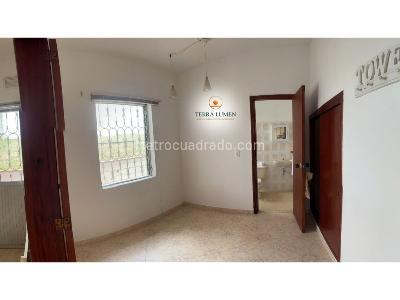Casa de 4 alcobas en venta en Lagos Del Cacique, Bucaramanga, 1500 m² · foto 8 de 16