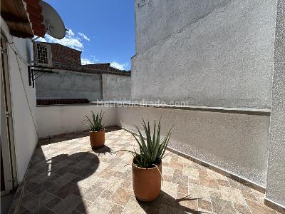Casa de 5 alcobas en venta en La Victoria, Bucaramanga, 490 m² · foto 10 de 20
