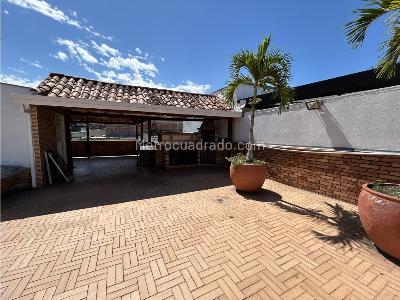 Casa de 5 alcobas en venta en La Victoria, Bucaramanga, 490 m² · foto 12 de 20