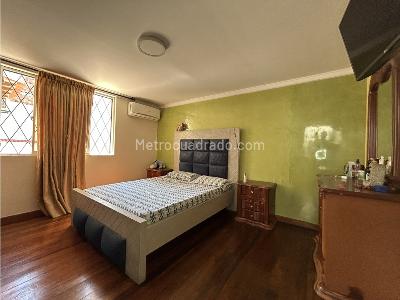 Casa de 5 alcobas en venta en La Victoria, Bucaramanga, 490 m² · foto 17 de 20