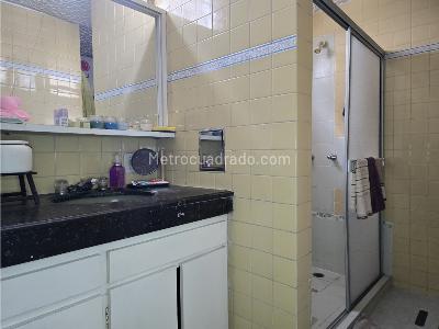 Apartamento de 5 alcobas en venta en Mejoras Publicas, Bucaramanga, 194 m² · foto 10 de 17