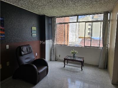 Apartamento de 5 alcobas en venta en Mejoras Publicas, Bucaramanga, 194 m² · foto 9 de 17