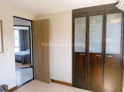 Apartamento de 3 alcobas en venta en Loma De Los Bernal, Medellín, 86 m² · foto 14 de 20