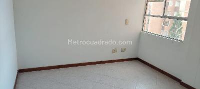 Apartamento en venta en La Floresta, Medellín · foto 10 de 14