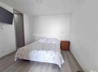 Apartamento de 3 alcobas en venta en Aves Maria, Sabaneta, 77 m² · foto 10 de 16