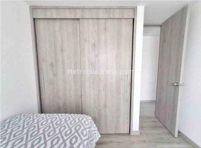 Apartamento de 3 alcobas en venta en Aves Maria, Sabaneta, 77 m² · foto 9 de 16
