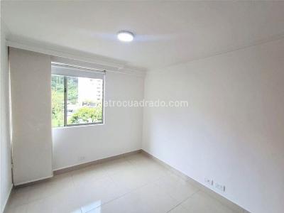 Apartamento de 3 alcobas en venta en Laureles, Medellín, 100 m² · foto 14 de 20