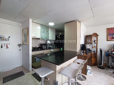 Apartamento de 2 alcobas en venta en Nueva Villa De Aburra, Medellín, 82 m² · foto 3 de 18