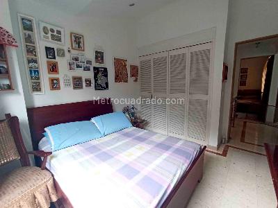 Casa de 4 alcobas en venta en Loma De Los Bernal, Medellín, 160 m² · foto 17 de 20
