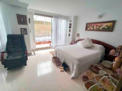 Casa de 4 alcobas en venta en Loma De Los Bernal, Medellín, 160 m² · foto 9 de 20