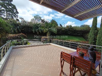 Casa de 5 alcobas en venta en Escobero, Envigado, 656 m² · foto 20 de 20