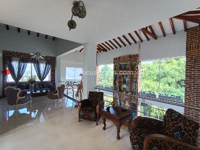 Casa de 5 alcobas en venta en Escobero, Envigado, 656 m² · foto 11 de 20