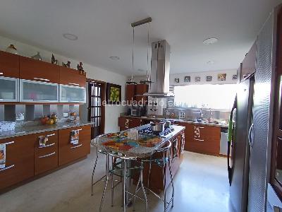 Casa de 5 alcobas en venta en Escobero, Envigado, 656 m² · foto 7 de 20