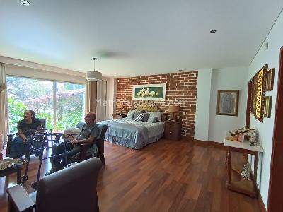 Casa de 5 alcobas en venta en Escobero, Envigado, 656 m² · foto 8 de 20