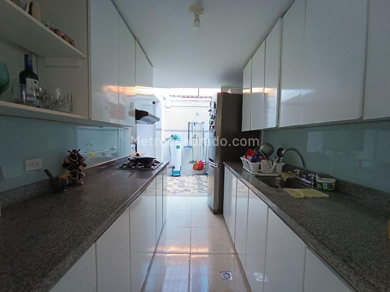 Casa en Venta, LOMA DE LOS BERNAL, Medellín - Widok 4