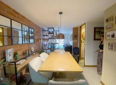 Casa de 4 alcobas en venta en La Mota, Medellín, 117 m² · foto 2 de 19