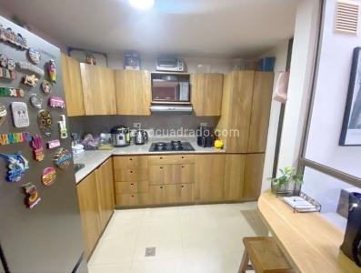 Casa de 4 alcobas en venta en La Mota, Medellín, 117 m² · foto 3 de 19