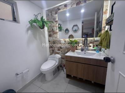 Casa de 3 alcobas en venta en La Mota, Medellín, 130 m² · foto 6 de 12