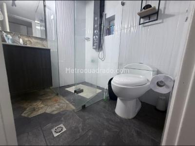 Casa de 3 alcobas en venta en La Mota, Medellín, 130 m² · foto 9 de 12