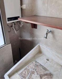 Apartamento en venta en Loma De Los Bernal, Medellín · foto 7 de 20