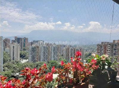 Apartamento en venta en Belen Loma De Los Bernal, Medellín · foto 3 de 12