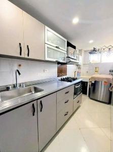 Apartamento en venta en Belen Loma De Los Bernal, Medellín · foto 6 de 12
