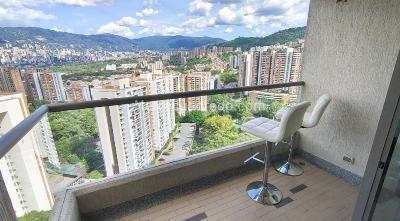 Apartamento en venta en Loma De Los Bernal, Medellín · foto 5 de 19