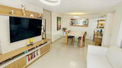 Apartamento de 3 alcobas en venta en Belen Loma De Los Bernal, Medellín, 88 m² · foto 6 de 17