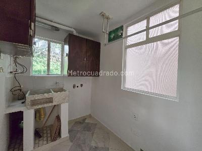 Apartamento en venta en La Almeria, Medellín · foto 19 de 20