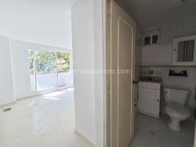 Apartamento en venta en La Almeria, Medellín · foto 6 de 20