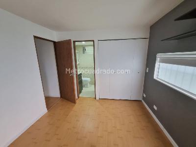 Apartamento de 3 alcobas en venta en Poblado San Diego, Medellín, 80 m² · foto 6 de 14